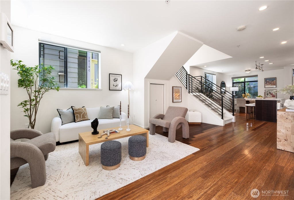 Photo of 1808 11th Avenue #B, Seattle, WA 98122 (MLS # 2537836)