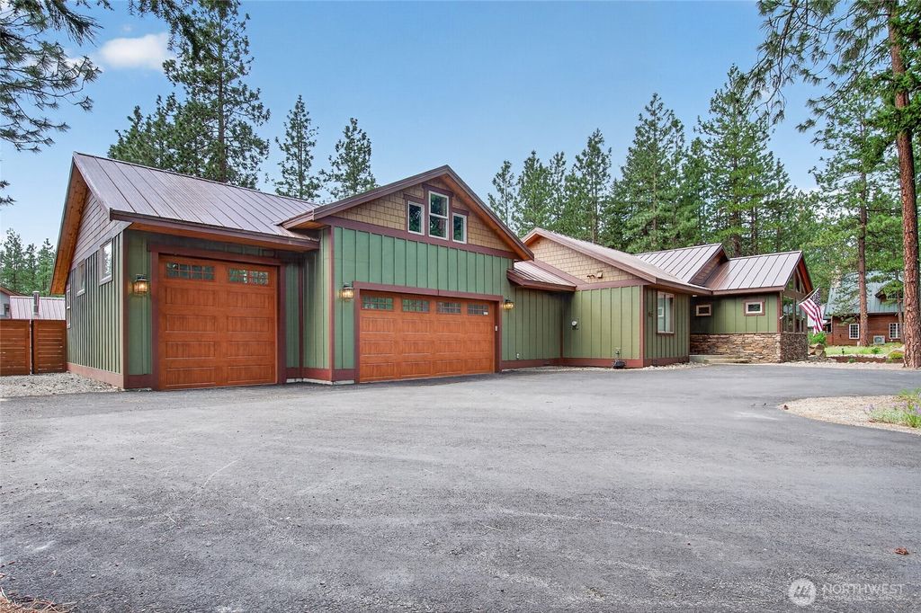 Photo of 100 White Pine Drive, Ronald, WA 98940 (MLS # 2522493)