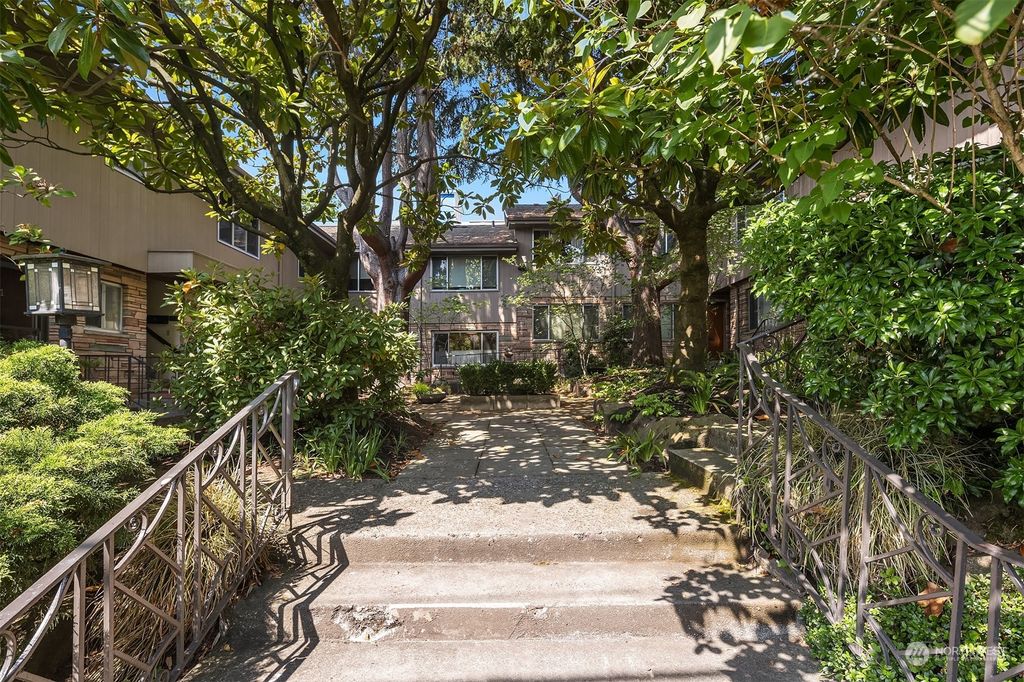 Photo of 701 3rd Avenue W #715, Seattle, WA 98119 (MLS # 2137838)