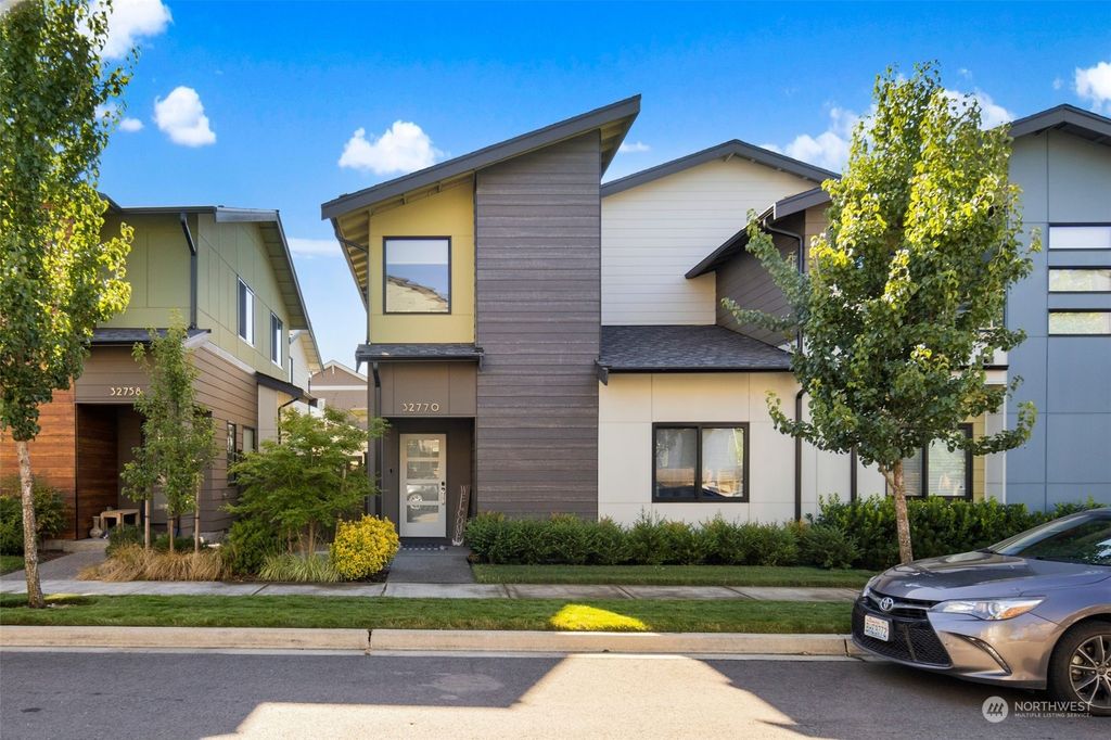 Photo of 32770 Madrona Avenue SE, Black Diamond, WA 98010 (MLS # 2147329)