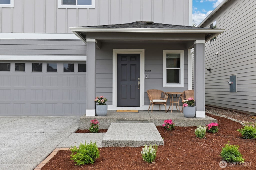Photo of 2001 18th Avenue SW, Olympia, WA 98502 (MLS # 2548656)