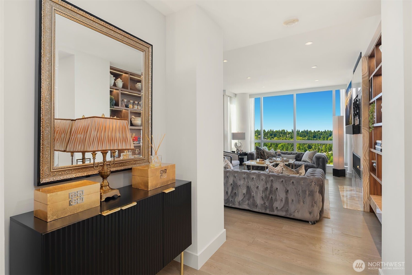 10650 NE 9th Place 2524