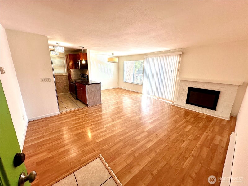 10016 NE 117th Court