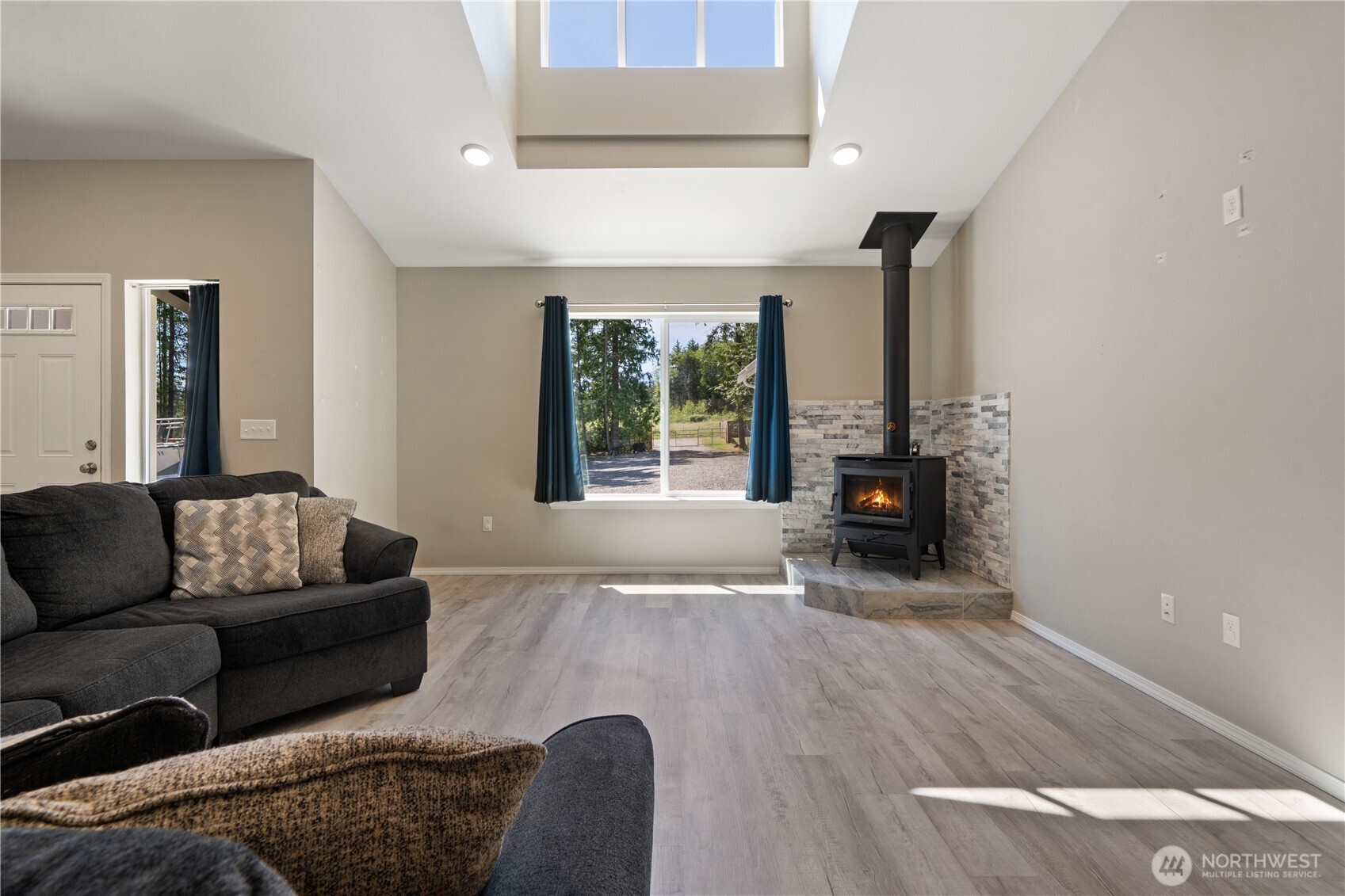 134 Lunderville Lane