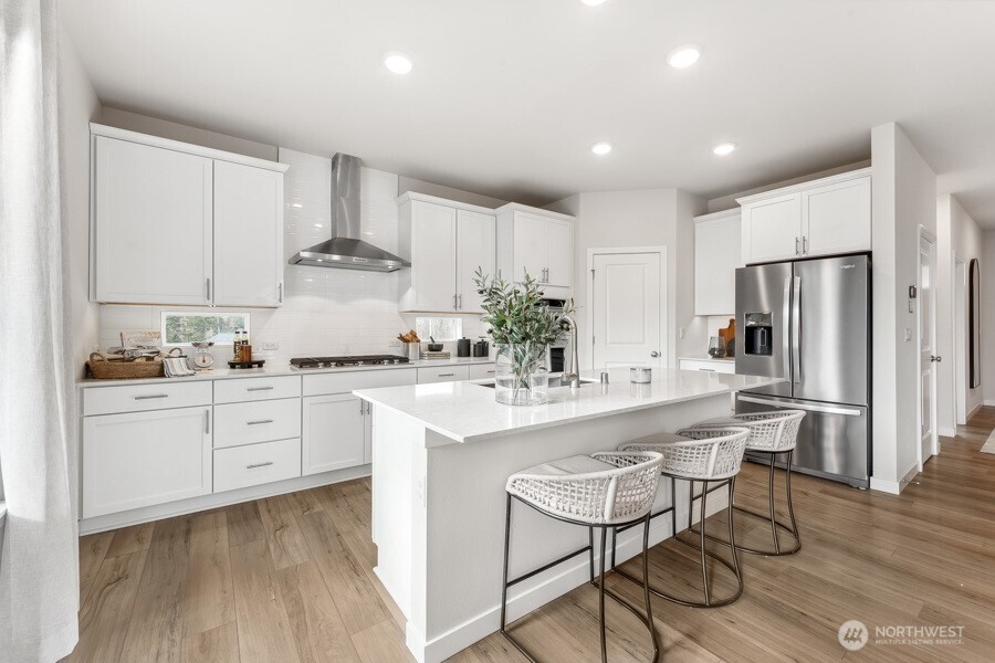 17500 NE Midnight Sun Loop