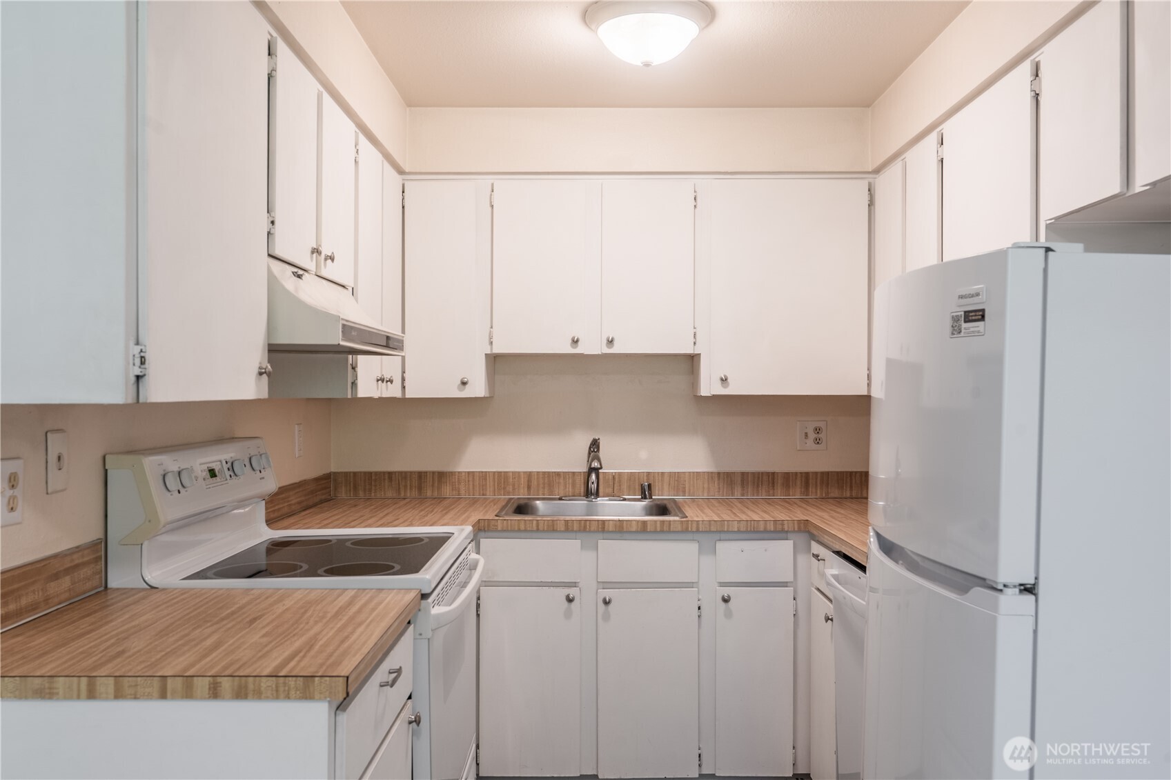 230 SW Clark Street C203