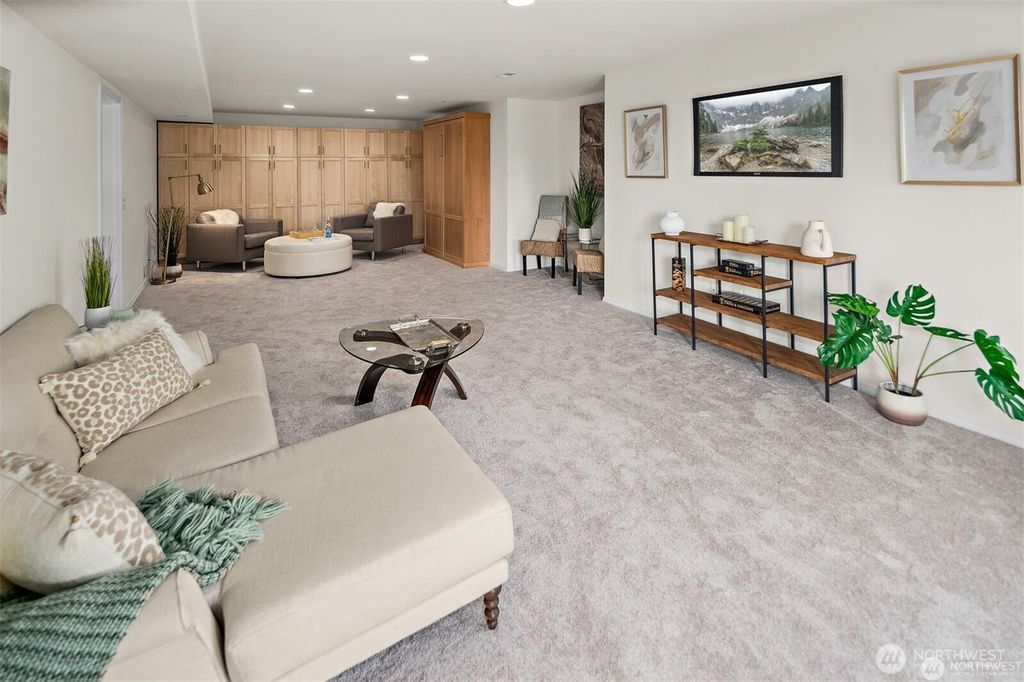 listing image 9365191343932536108