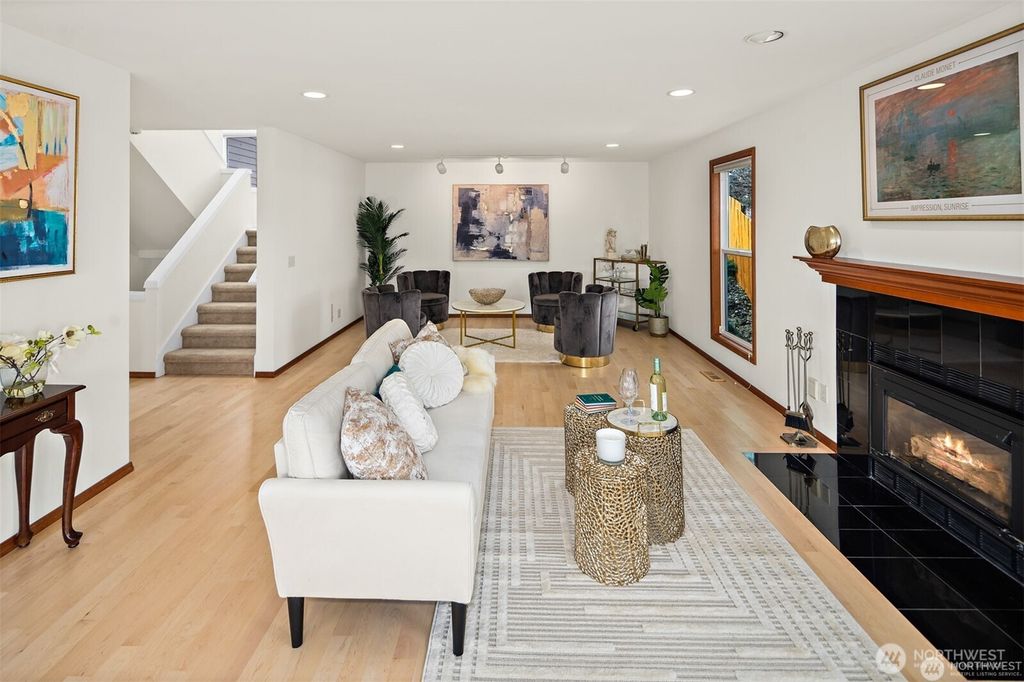 listing image 9368243622600370525
