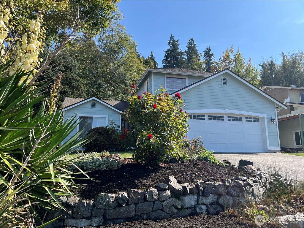Photo of 20505 81st Drive NE, Arlington, WA 98223 (MLS # 2436097)