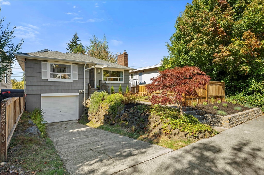 Photo of 6325 42nd Avenue SW, Seattle, WA 98136 (MLS # 2597562)