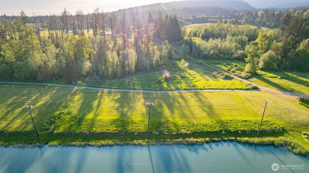 Photo of 18001 Bow Lake Lane, Bow, WA 98232 (MLS # 2522444)