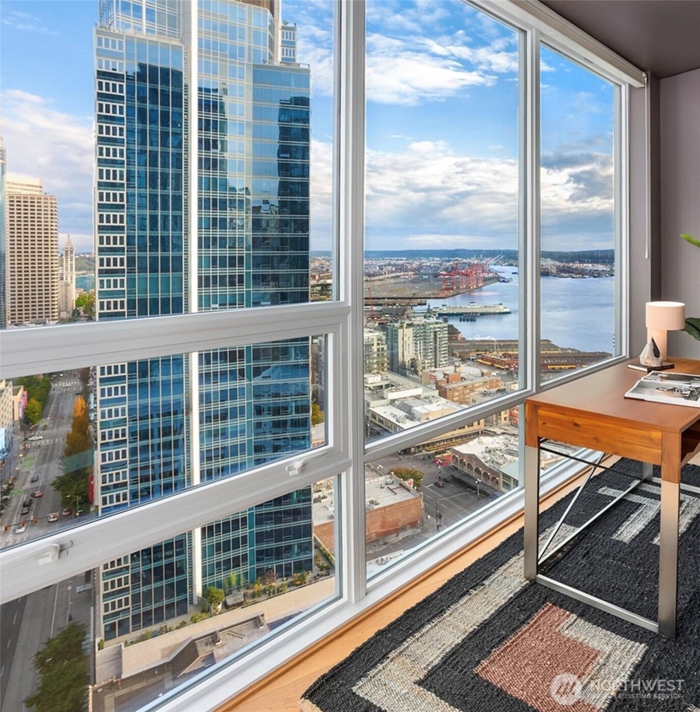 121 Stewart Street 2402