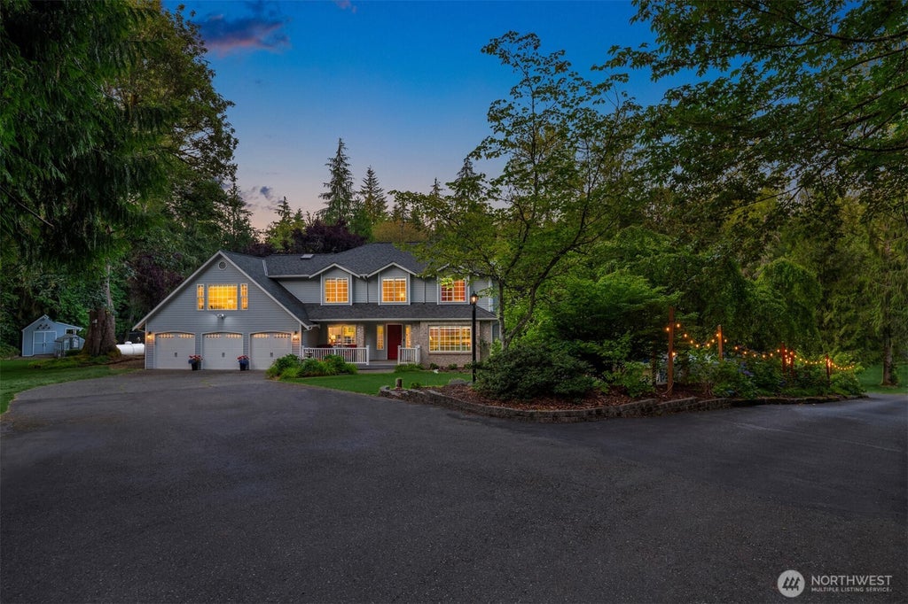 Photo of 8515 147th Avenue SE, Snohomish, WA 98290 (MLS # 2555055)
