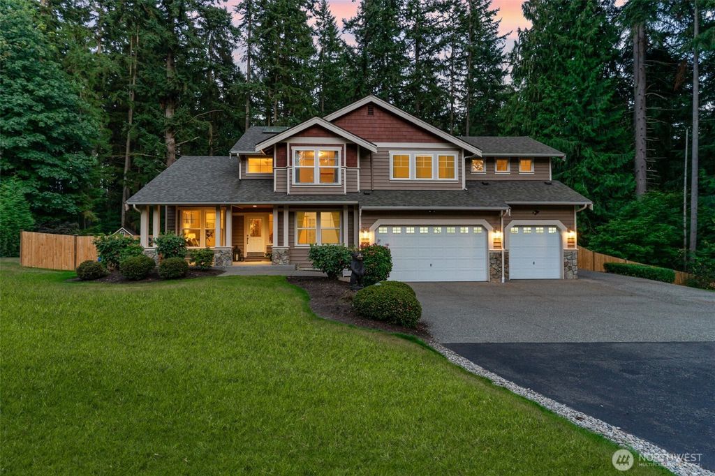 Photo of 20131 105th Avenue SE, Snohomish, WA 98296 (MLS # 2438045)