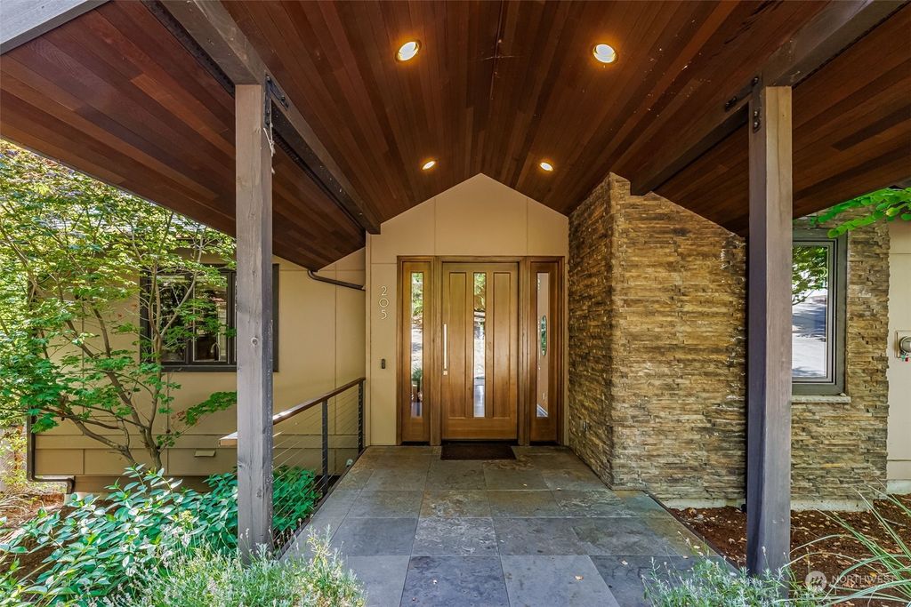 Photo of 205 211th Place NE, Sammamish, WA 98074 (MLS # 2158753)