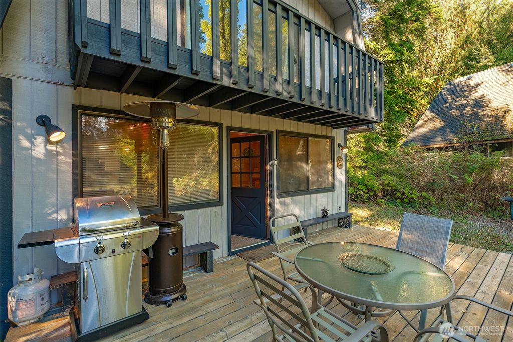 Photo of 7018 Olympus Way, Glacier, WA 98244 (MLS # 2487796)