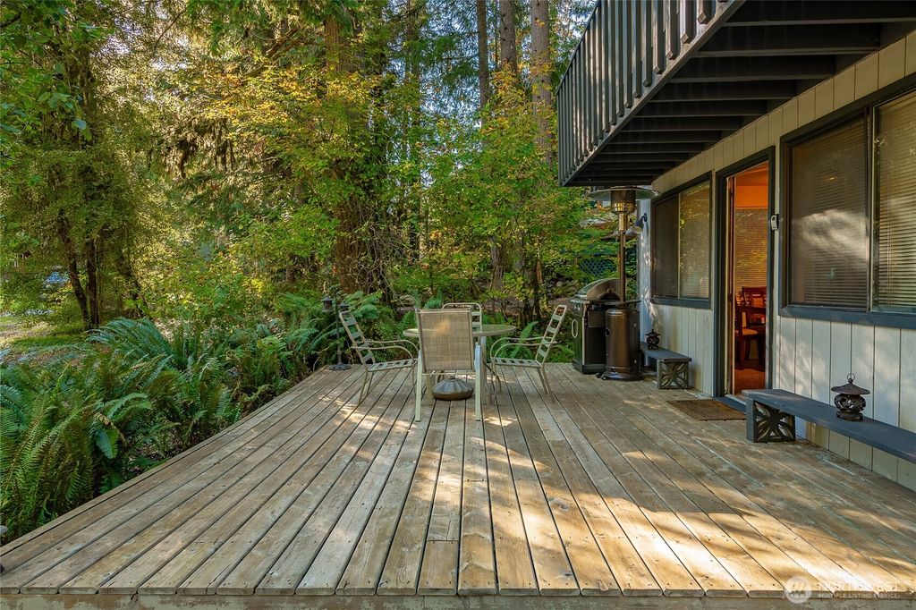 Photo of 7018 Olympus Way, Glacier, WA 98244 (MLS # 2487796)