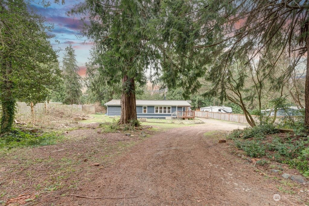 Photo of 17930 Trombley Road, Snohomish, WA 98290 (MLS # 2203763)