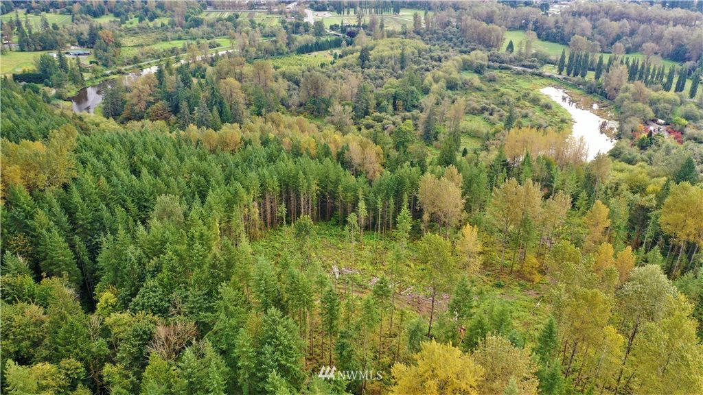 Photo of 0 XXX SE 39th Place, Fall City, WA 98024 (MLS # 1522625)