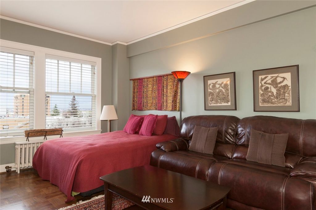 listing image 9368366378299940589