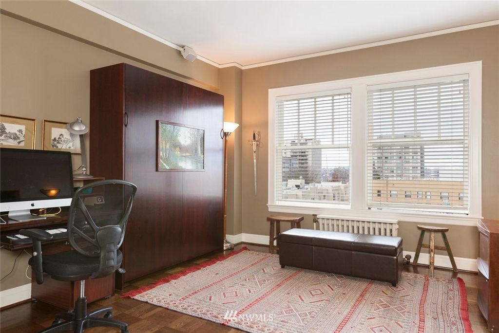 listing image 9364471374163820746