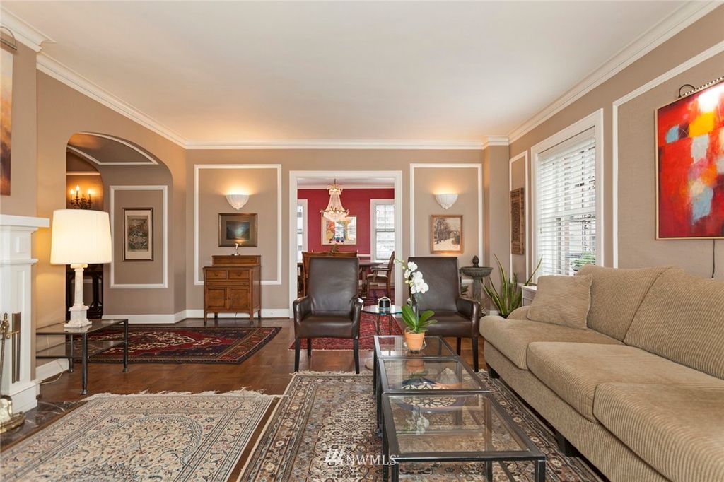 listing image 9363540741004580271