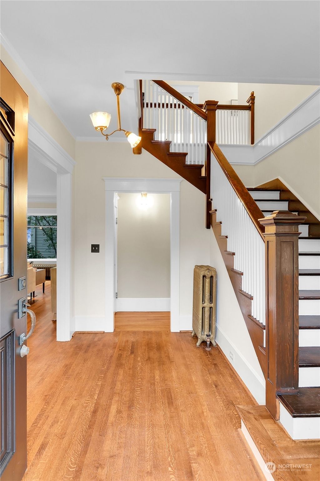 Photo of 2507 10th Avenue W, Seattle, WA 98119 (MLS # 2295917)