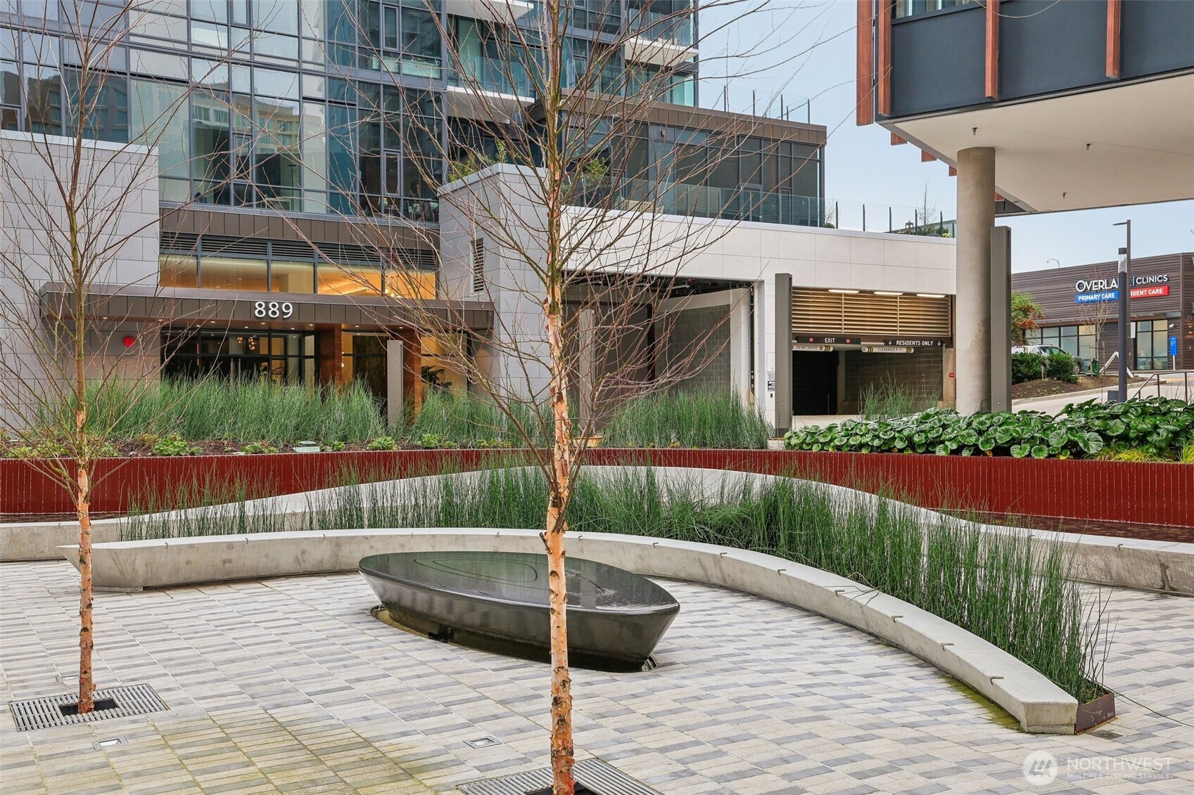 889 Avenue Square NE 607