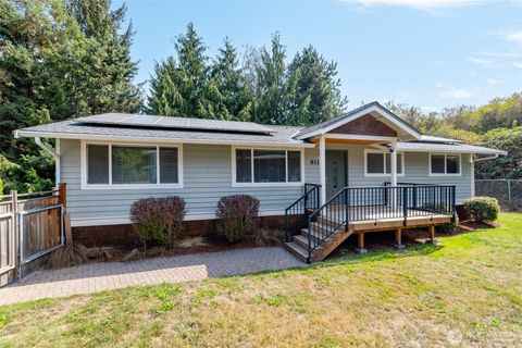 Photo of 611 Whatcom Street, La Conner, WA 98257 (MLS # 2432085)