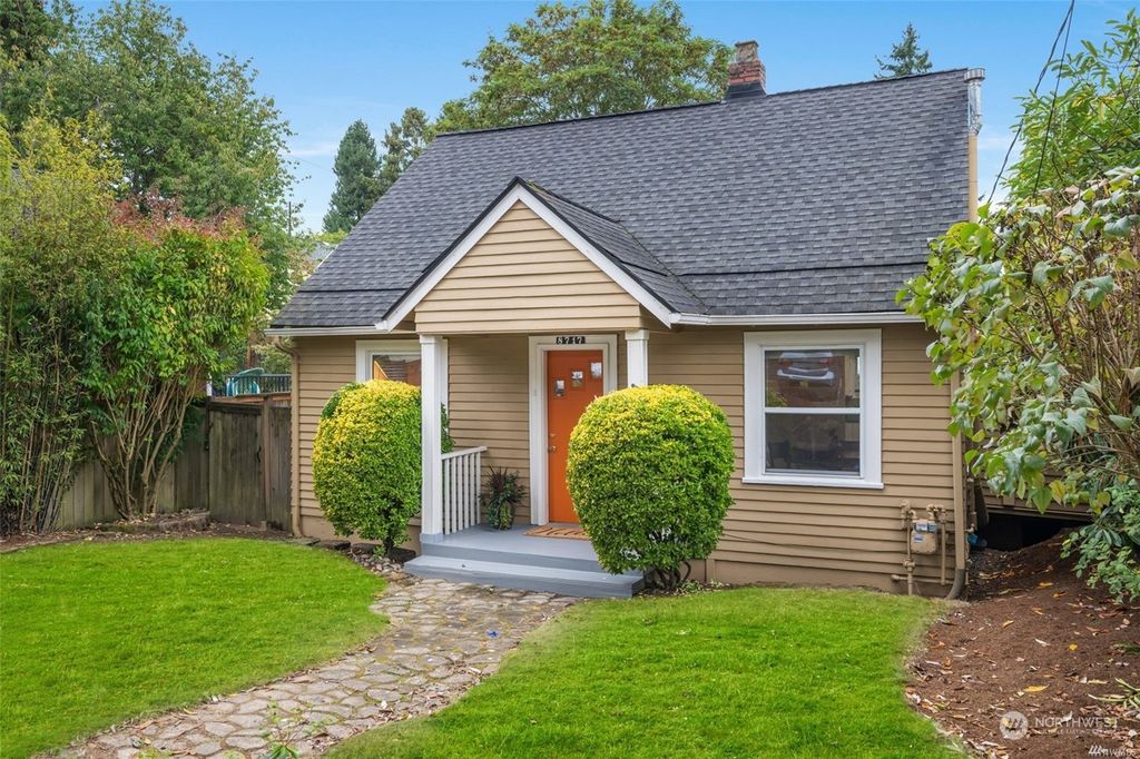 Photo of 8717 18th Avenue NW, Seattle, WA 98117 (MLS # 2190914)