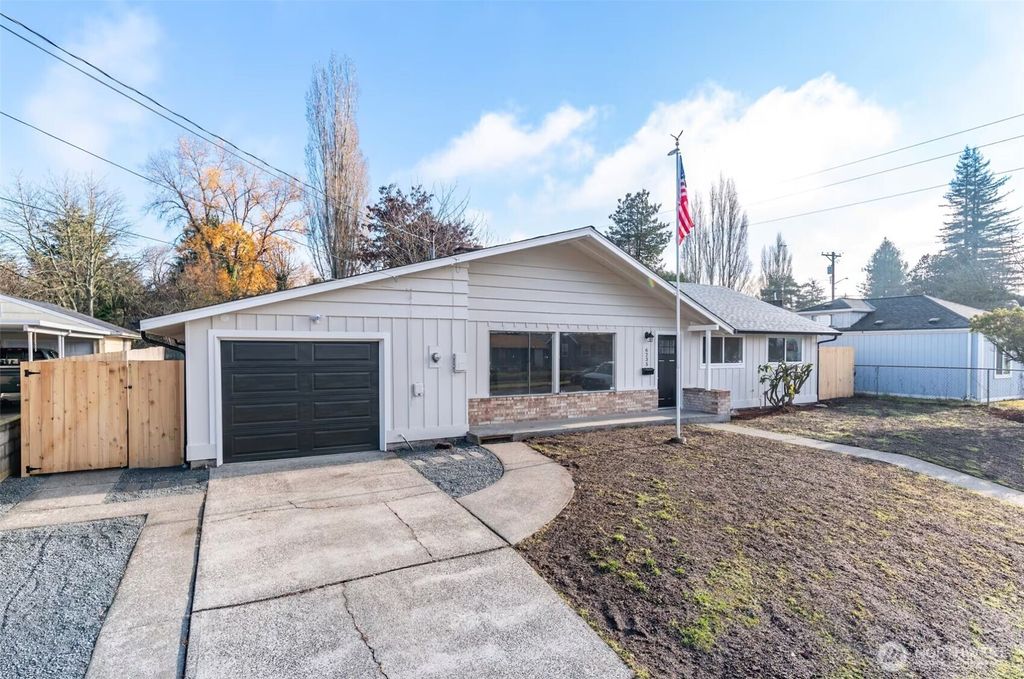 Photo of 6235 A St St, Tacoma, WA 98408 (MLS # 2471375)