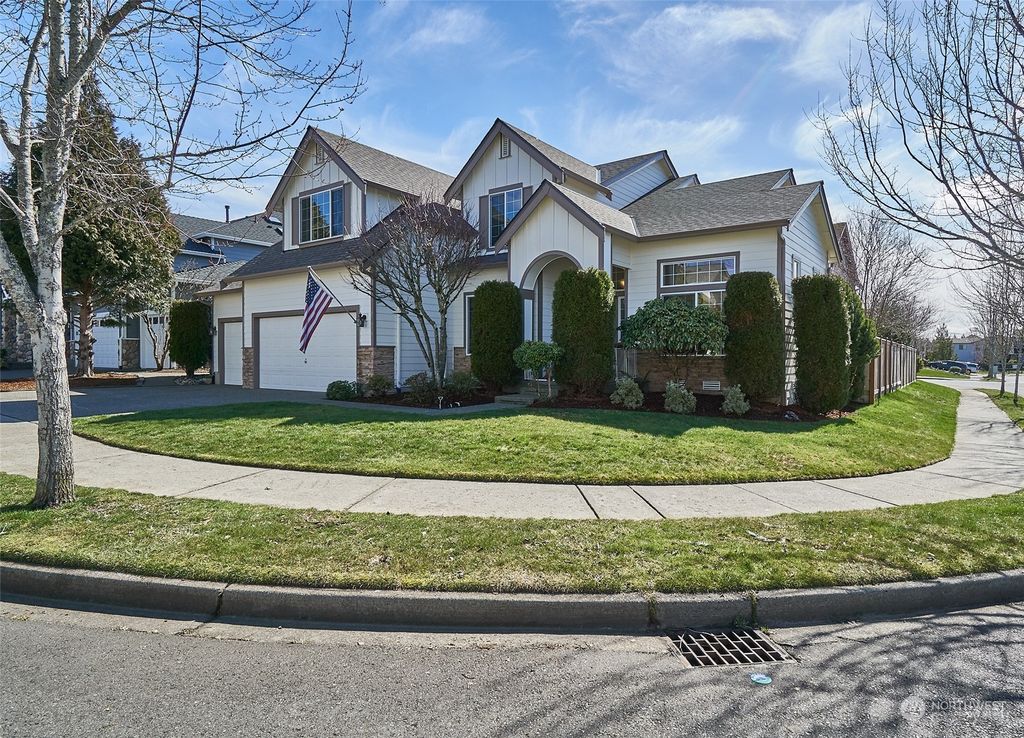 Photo of 22621 SE 280th Place, Maple Valley, WA 98038 (MLS # 2044461)