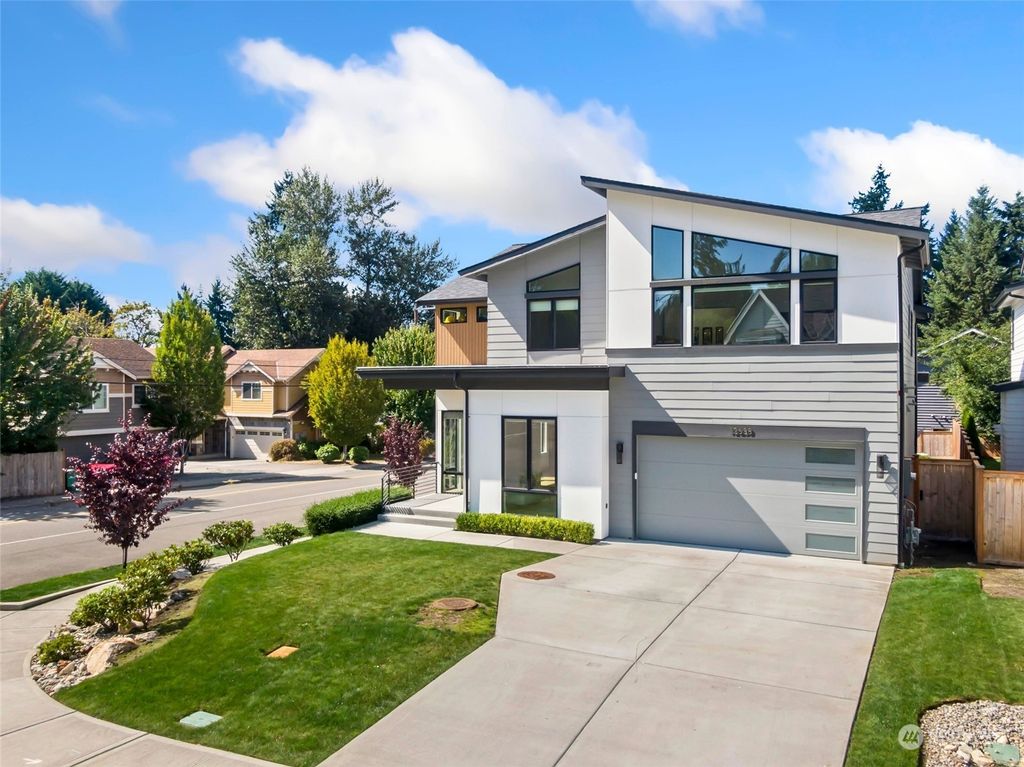 Photo of 12638 NE 140th Street, Kirkland, WA 98034 (MLS # 2159970)