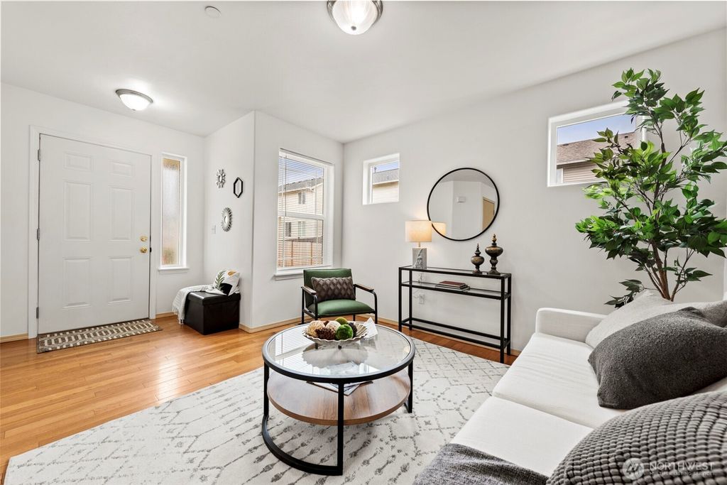 Photo of 2306 122nd Street SW, Everett, WA 98204 (MLS # 2378687)