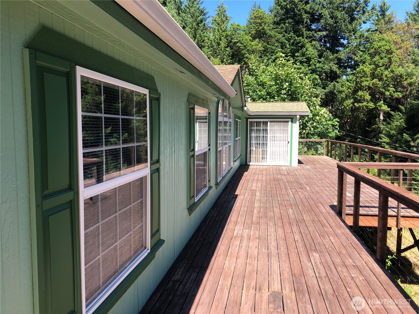 305504 Highway 101