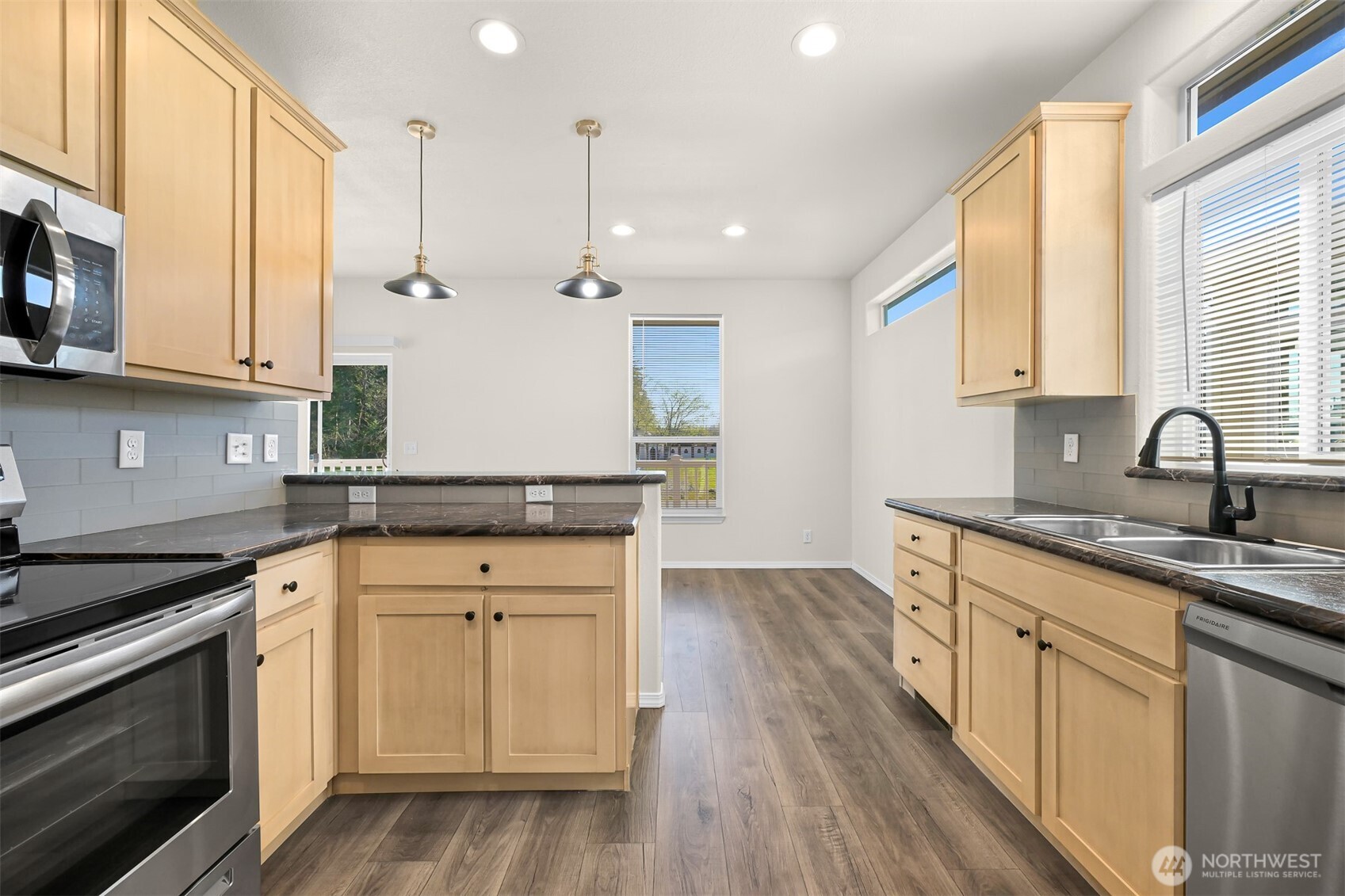 4672 Birch Bay Lynden Road 90