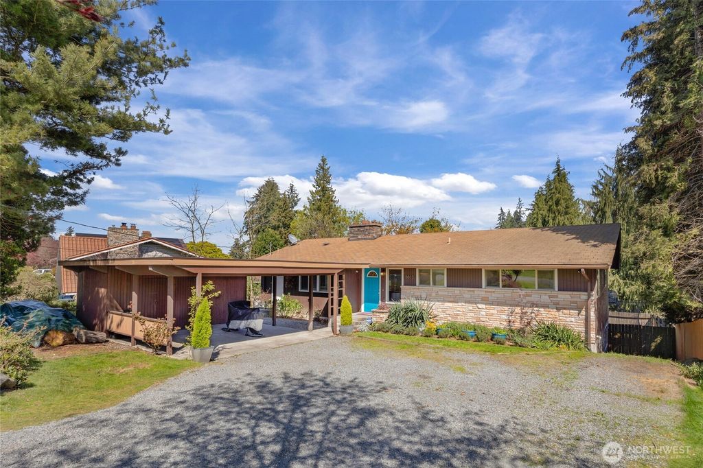 Photo of 8813 Valhalla Drive, Everett, WA 98208 (MLS # 2360815)