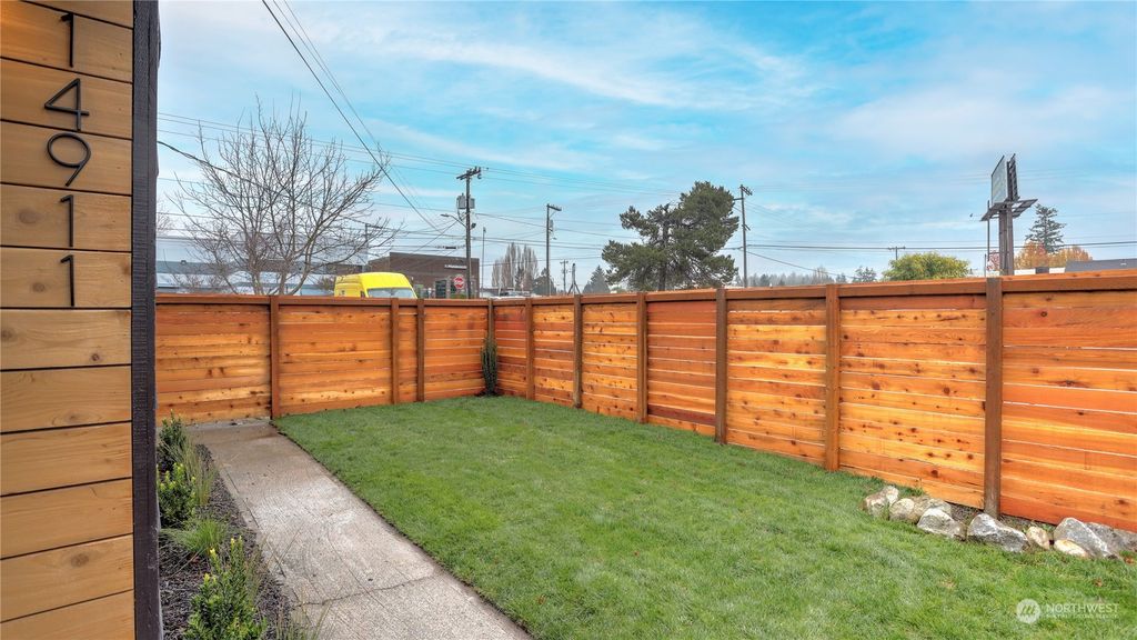 Photo of 14911 10th Avenue SW, Burien, WA 98166 (MLS # 2023709)