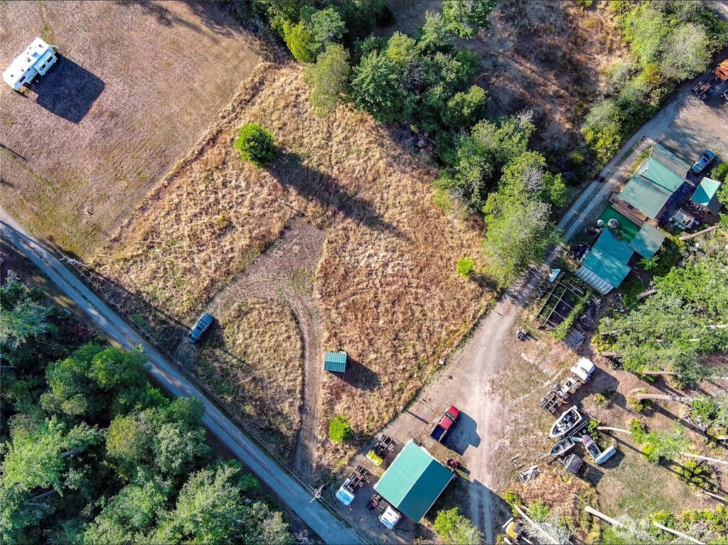 Photo of 711 xxx Schwartz Road, Nordland, WA 98358 (MLS # 2577866)