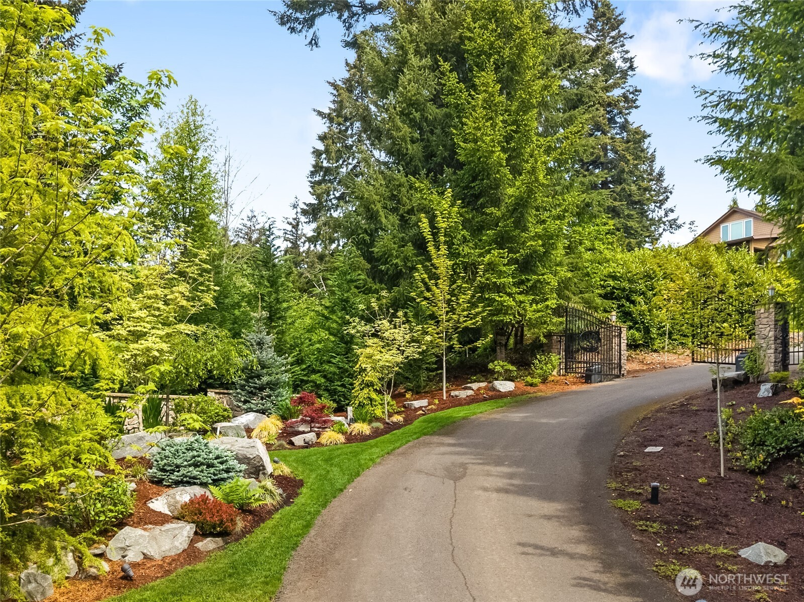 217 Alderwood Drive