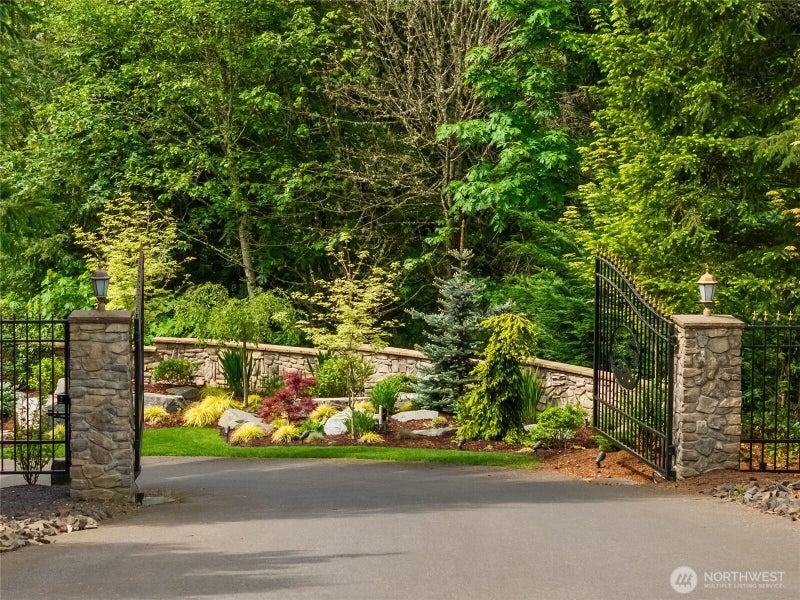 217 Alderwood Drive