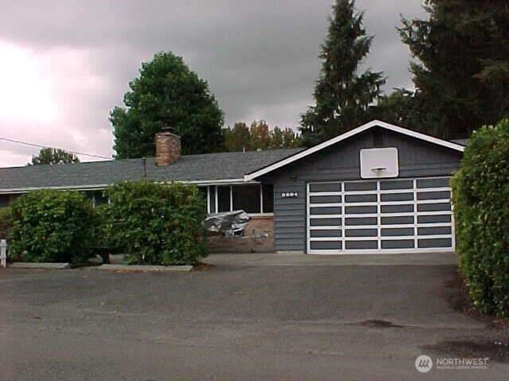 Photo of 6604 57th Avenue SE, Snohomish, WA 98290 (MLS # 2405873)