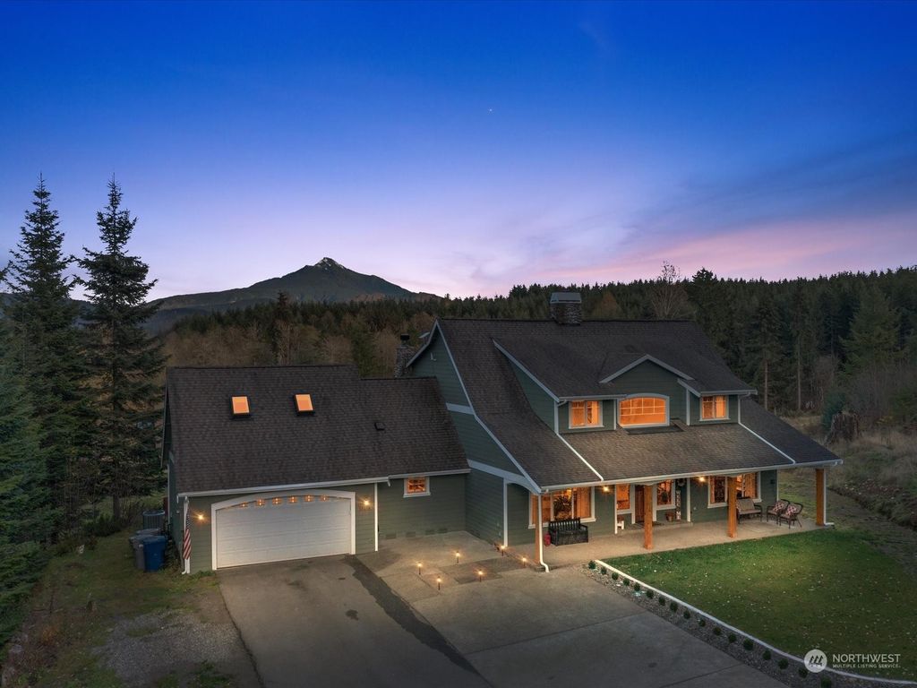 Photo of 18113 80th Street NE, Granite Falls, WA 98252 (MLS # 2310226)