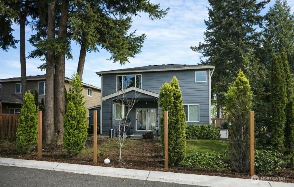 Photo of 27929 154th Avenue SE, Kent, WA 98042 (MLS # 2485993)