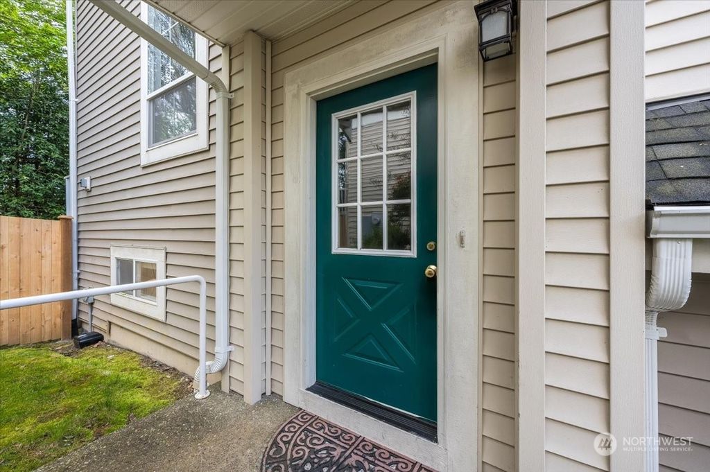 Photo of 4477 249th Terrace SE #7-1, Issaquah, WA 98029 (MLS # 2229535)