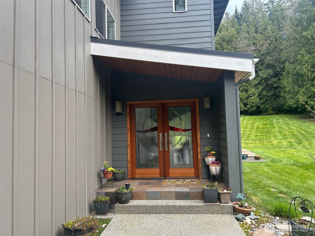 Photo of 16117 58th Avenue NW, Stanwood, WA 98292 (MLS # 2486141)