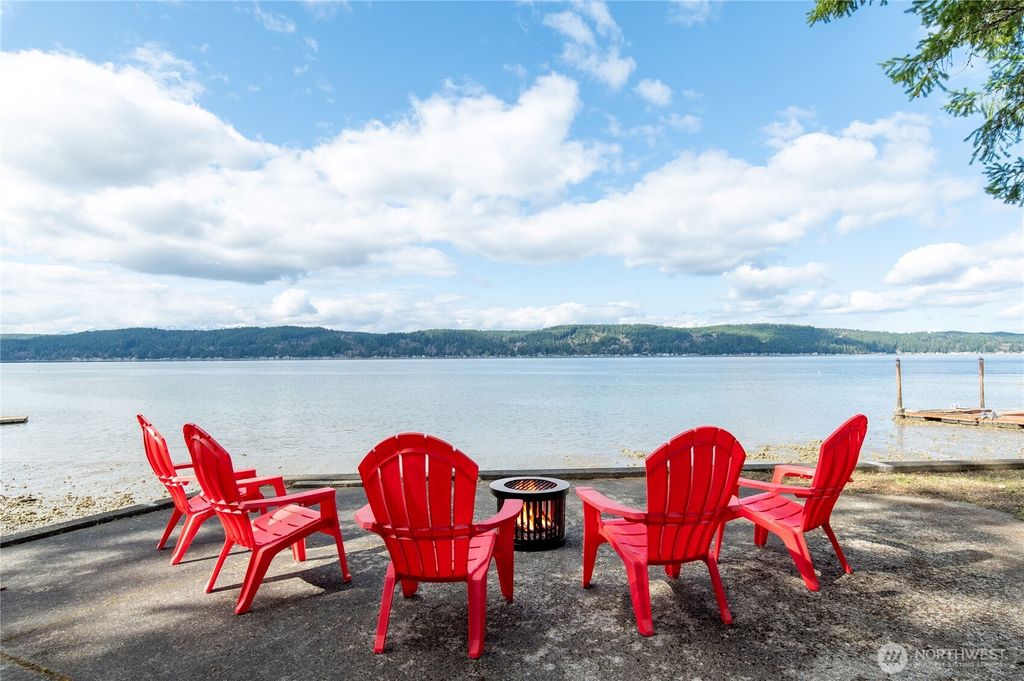 Photo of 14870 E State Route 106, Belfair, WA 98528 (MLS # 2499010)