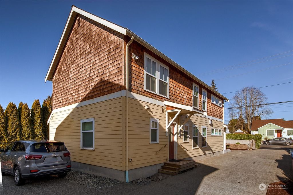 Photo of 1231 SW 149th Street, Burien, WA 98166 (MLS # 2325670)