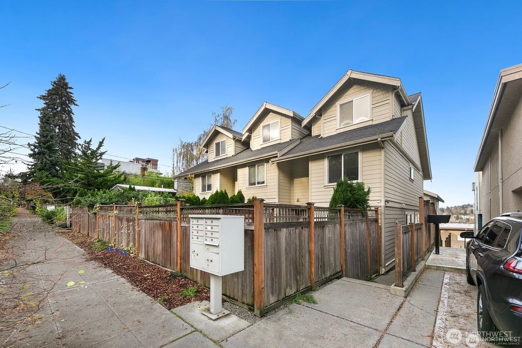 Photo of 102 W Florentia Street #A, Seattle, WA 98109 (MLS # 2459743)