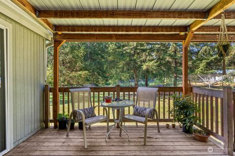 A home in Winlock